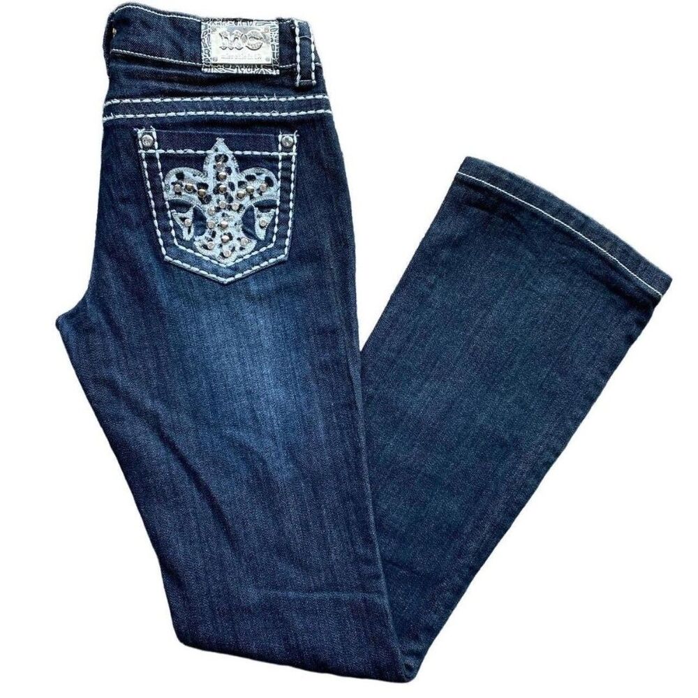 Unbranded Women's Blue and Navy Jeans